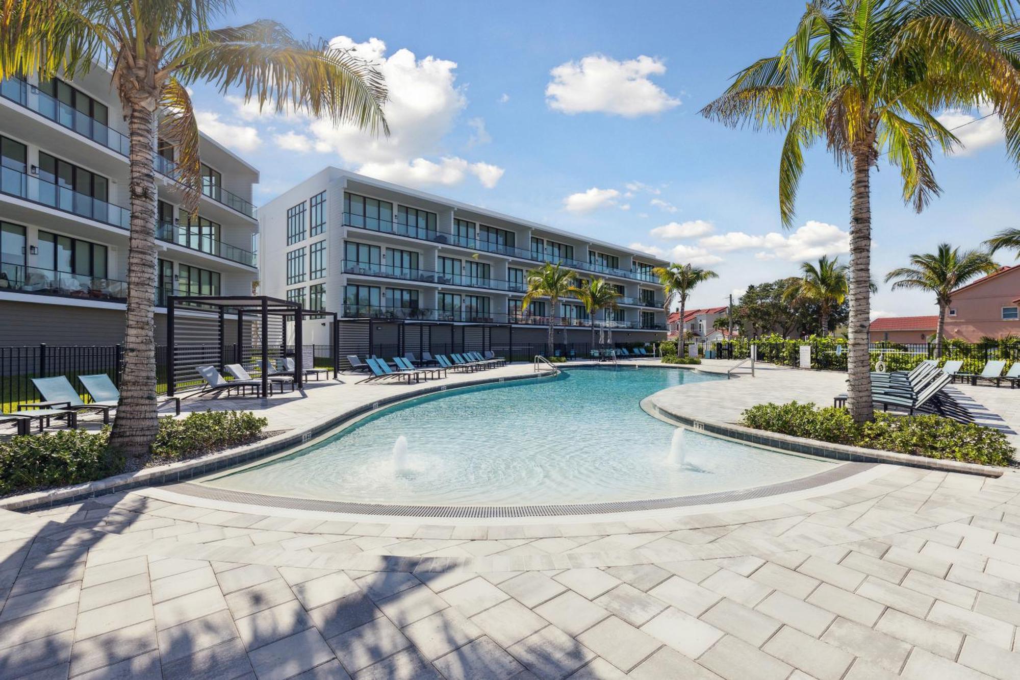 475 Strand Dr Мелбърн Бийч Екстериор снимка